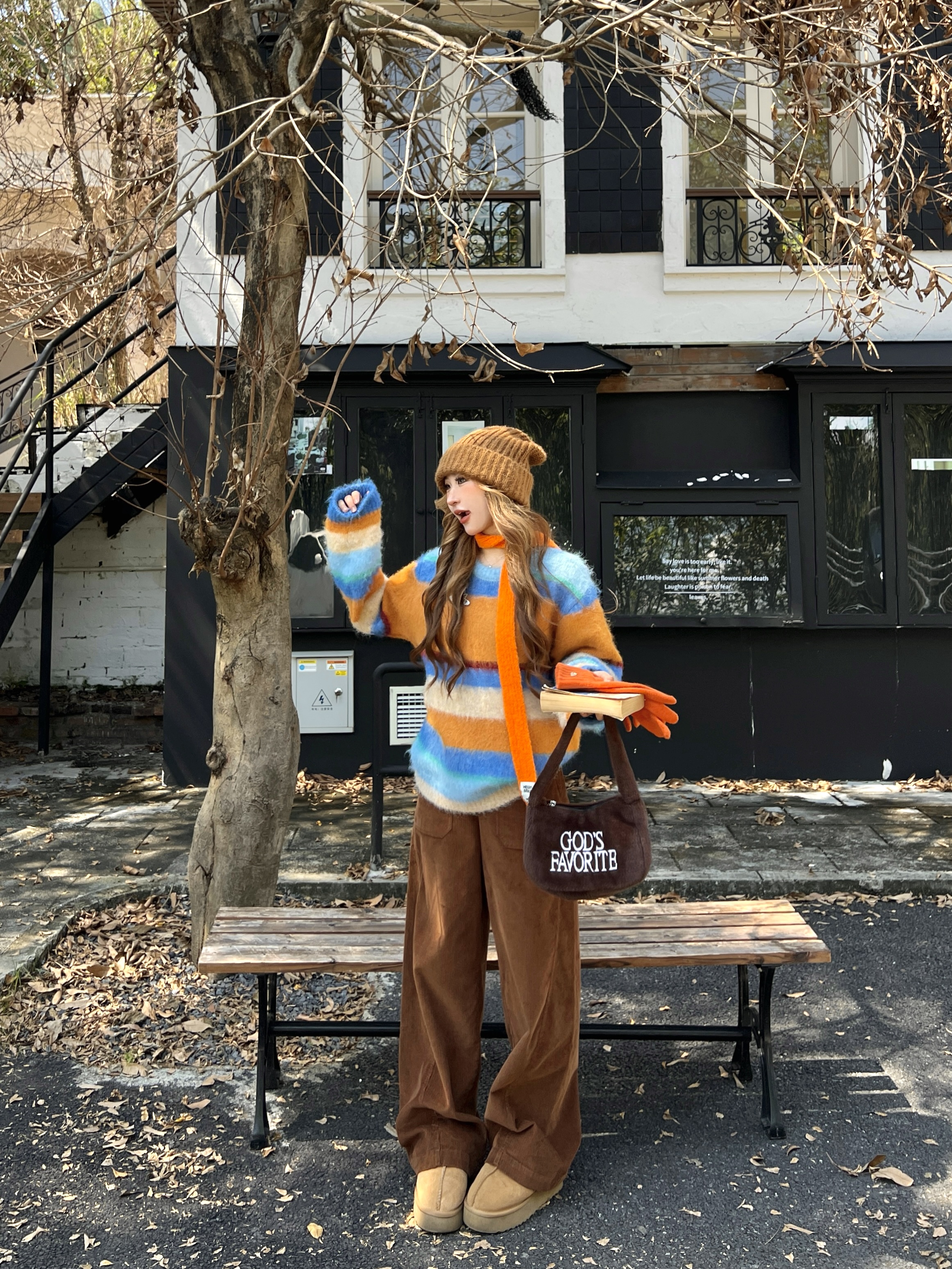 林诗琦NICKIDAILY【暖调虹光!慵懒风撞色条纹圆领长袖针织毛衣女 - 图2