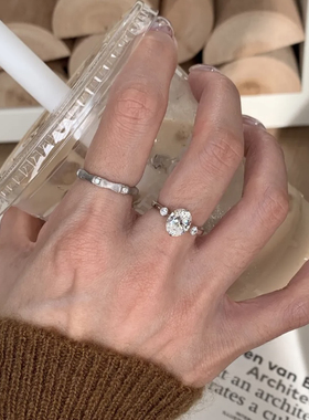 柏诗艾菲高碳钻鸽子蛋S925纯银白钻椭圆高级气质简约经典高级戒指