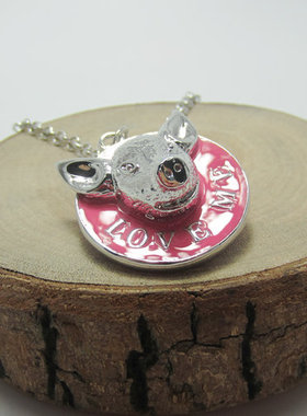 粉红色憨憨立体小猪土星项链