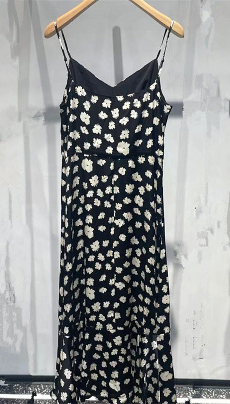 现货艾诺丝正品2022年春夏新品20229058时尚百搭印花吊带连衣裙女