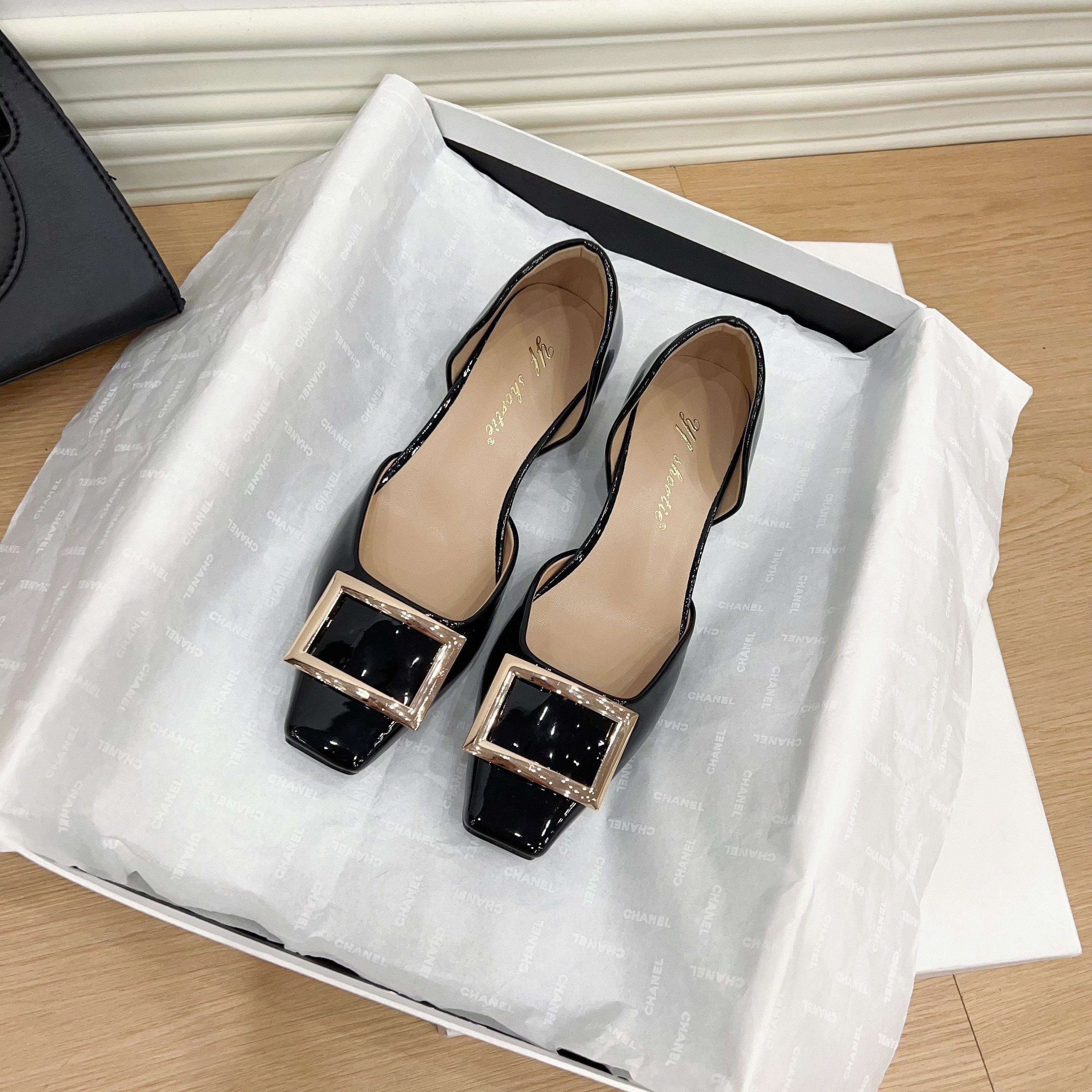 中空内增高单鞋女新款方扣绝美低跟女鞋法式鞋子巨好看高跟鞋夏季,淘宝优惠券,粉丝福利购,淘宝优惠卷