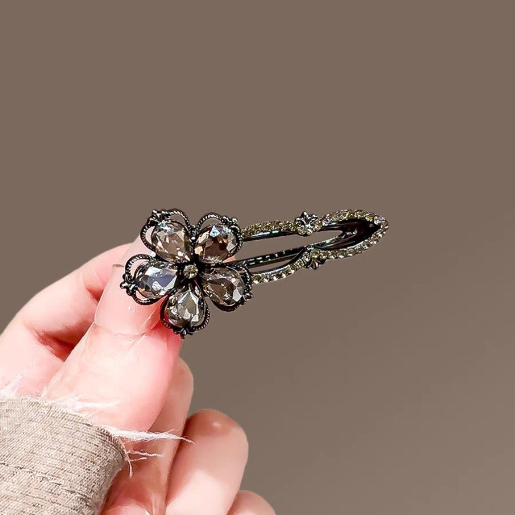 四叶草发夹女新款气质侧边夹鸭嘴夹碎发夹子发卡高级感水钻刘海夹,淘宝优惠券,粉丝福利购,淘宝优惠卷