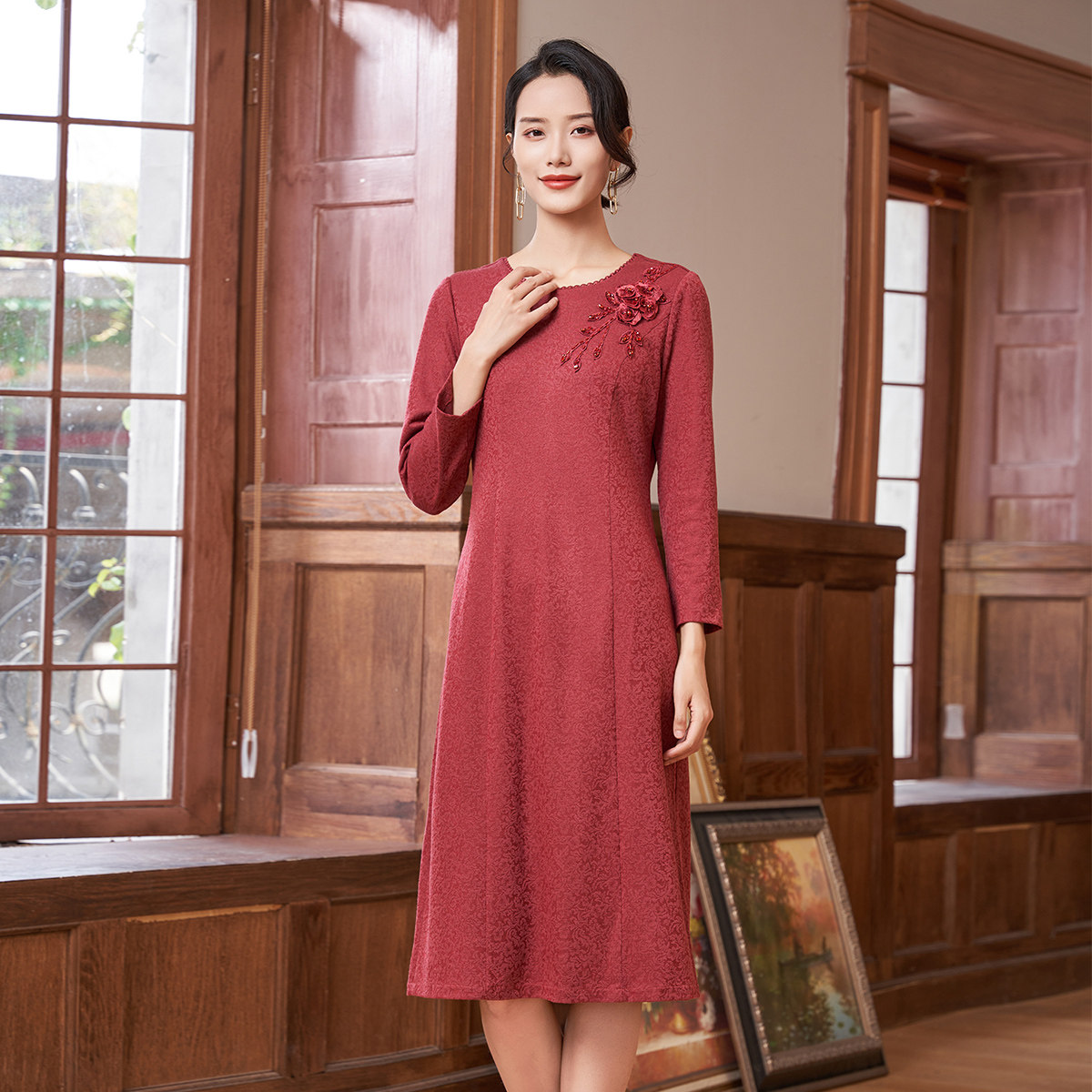 马天奴春秋新款橘红色提花绣花连衣裙婚宴长裙喜婆婆礼裙子气质