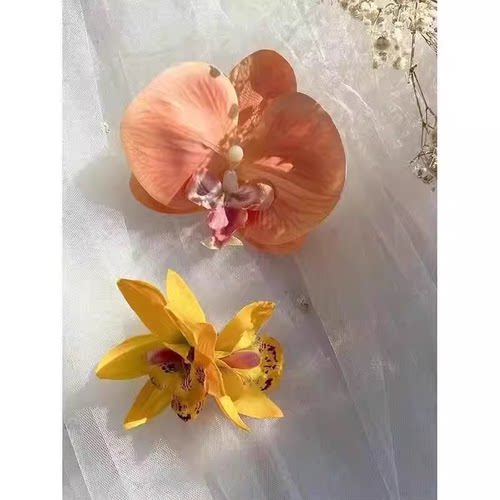 2025新款黄色兰花花朵发夹女氛围感侧边夹仿真头花发卡拍照发饰 - 图3