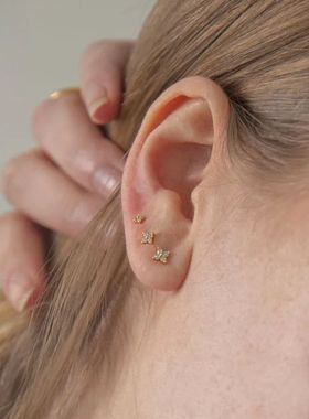 Dainty Flower Stud Earrings for Women Piercing Cartilage
