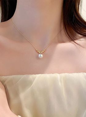 Elegant Delicate Pearl Pendant Clavicle Necklace Ladies