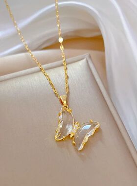 New Trendy Luxury Zircon Butterfly Pendant Necklace For