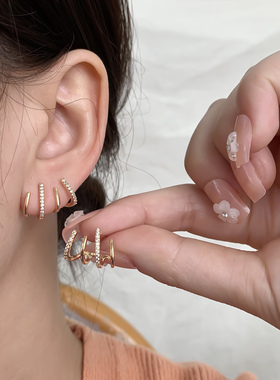 2023 Korean New Dainty Four Claws Stud Cuff Earrings for Wom