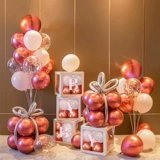 Сцена года -Сцена оформления дня рождения декоративное воздушное шаре девочка полная ежемесячная атмосфера.