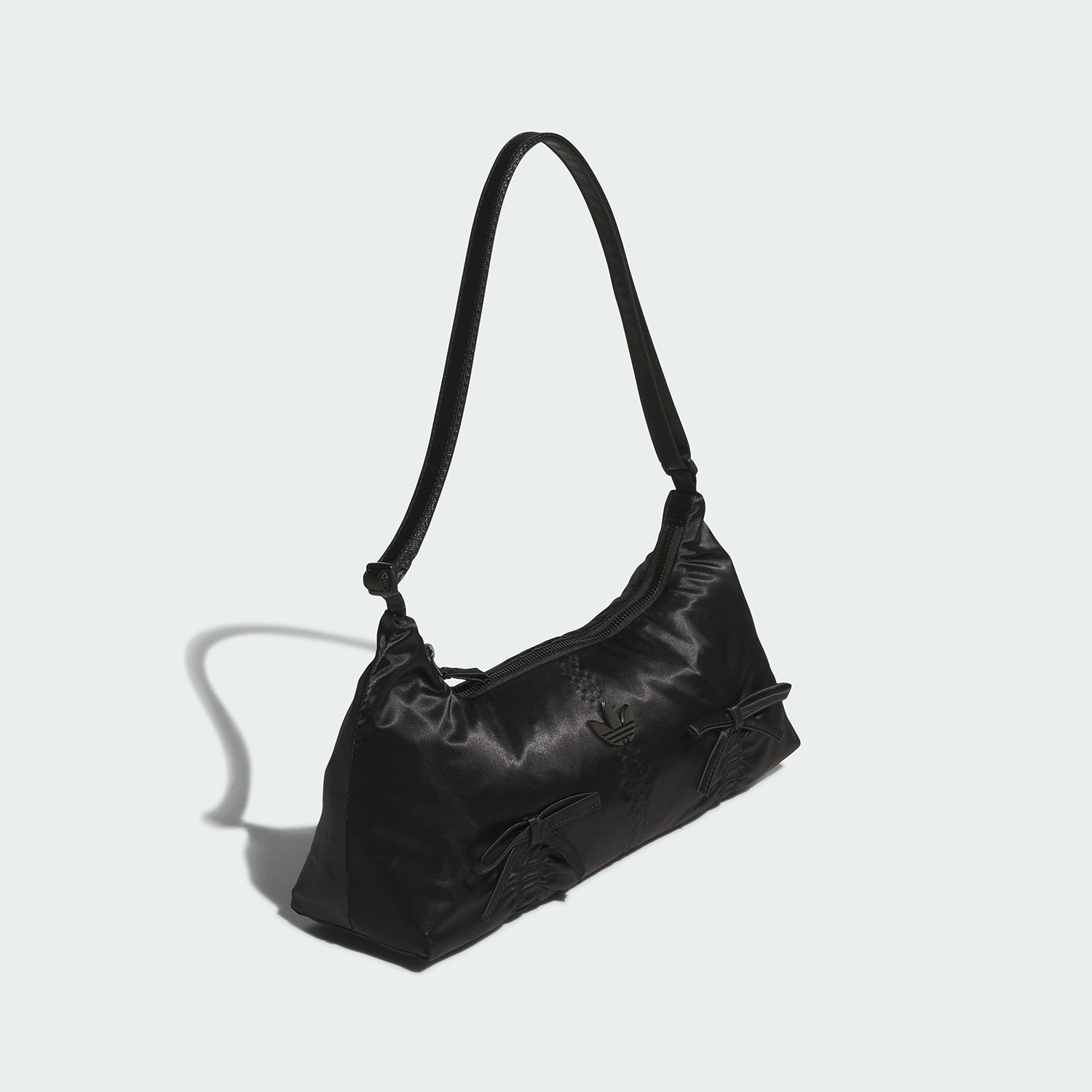 Adidas/阿迪达斯正品三叶草女士经典蝴蝶结法棍单肩挎包KC2770 - 图0