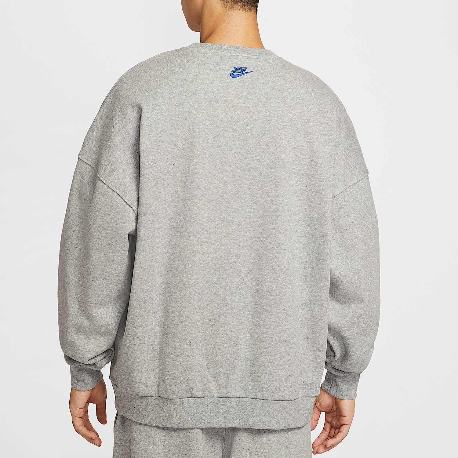 Nike/耐克正品2025 Club男士运动宽松圆领针织套头衫IB8360-063 - 图1