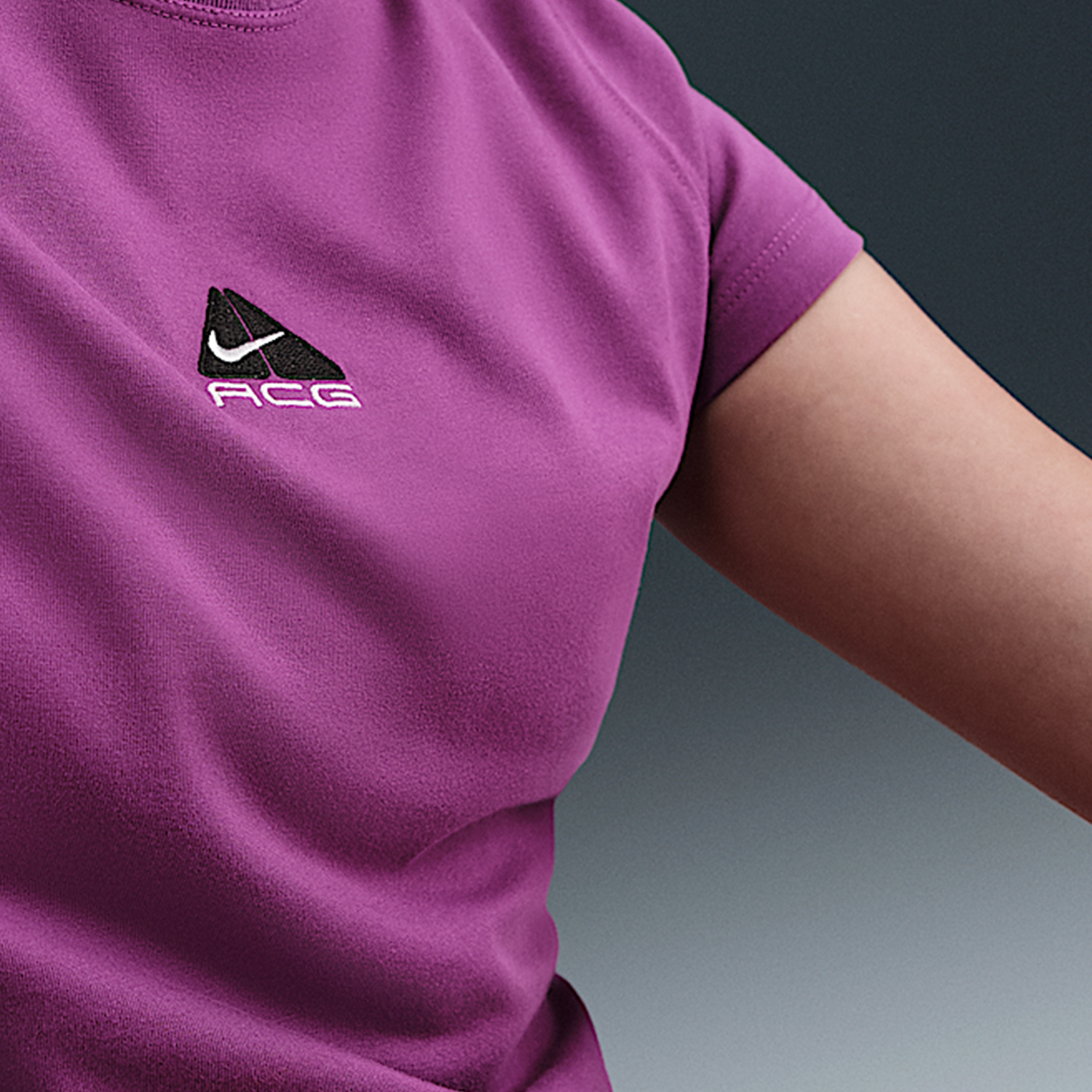 Nike/耐克正品Dri-FIT女士套头修身短款透气针织短袖HM6085-505 - 图2