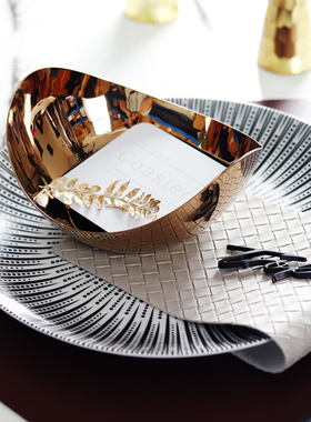 轻奢样板房间餐具玫瑰金碗软装