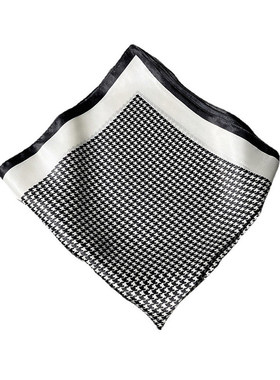 展厅橱柜轻奢样板房衣帽间