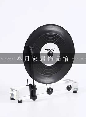 样板间留声机黑胶唱片装饰品书房