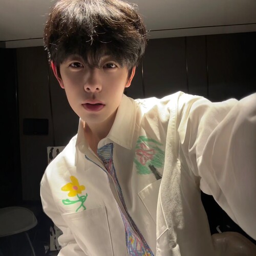 追梦eeeeartmonster创意设计感蜡笔手绘领带衬衫男趣味学院风衬衣 - 图1