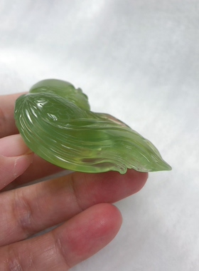 岫玉绿冰鱼吊坠毛衣链挂件