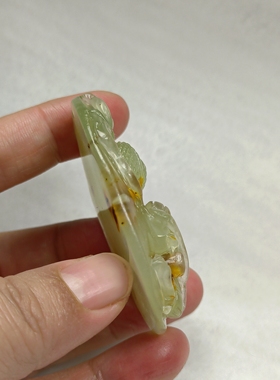 天然岫玉龙吊坠一物一图