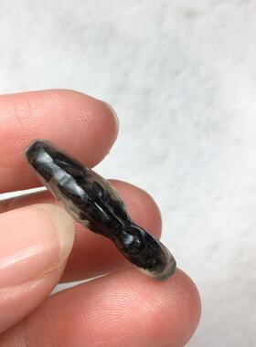 岫玉小金鱼吊坠水墨飘花冰透