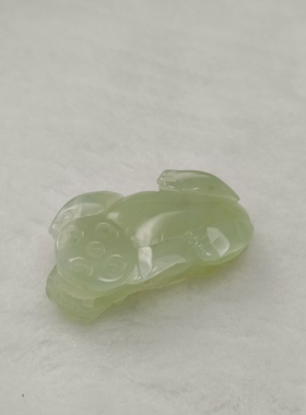 天然岫玉貔貅吊坠保真一物一图