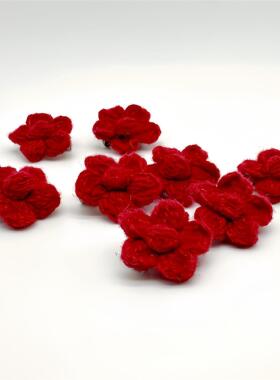 泡芙花胸针小红花羊毛线徽章小众