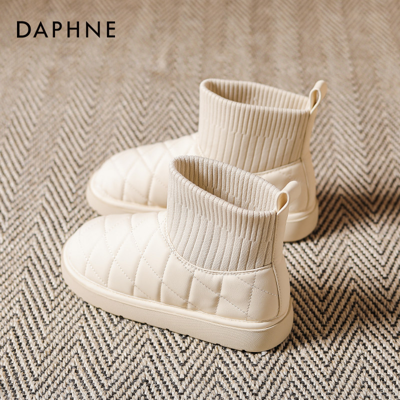  达芙妮时尚雪地靴