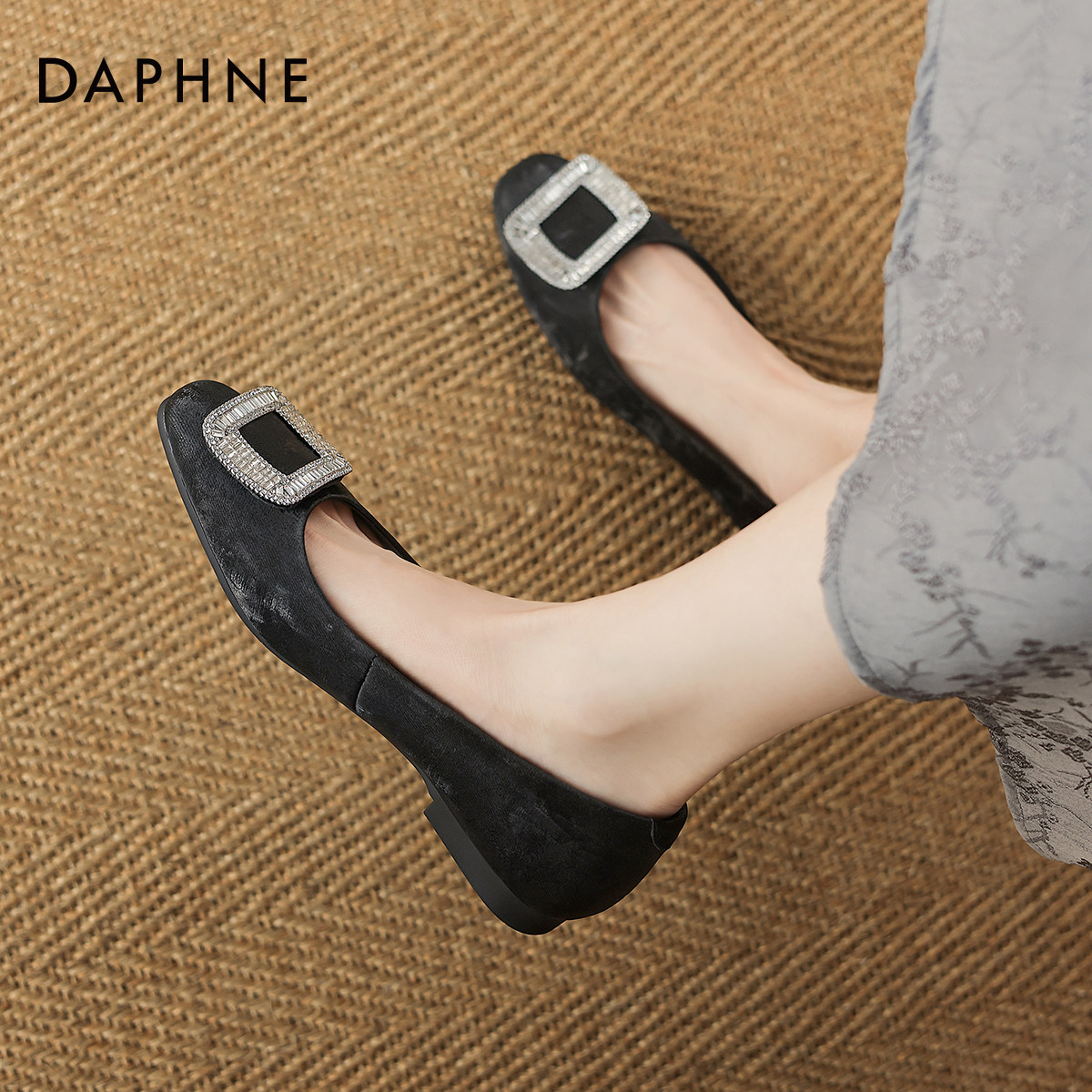 达芙妮平底单鞋女2026新款夏季新中式鞋子不累脚浅口皮鞋女士瓢鞋,淘宝优惠券,粉丝福利购,淘宝优惠卷