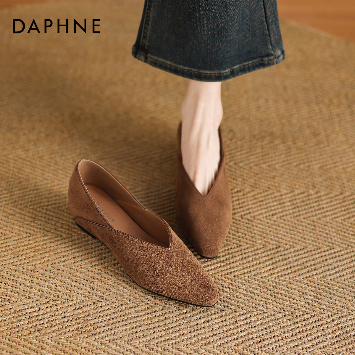 达芙妮尖头单鞋女款2025新款秋棕色法式平底鞋瓢鞋内增高女士皮鞋 - 图2
