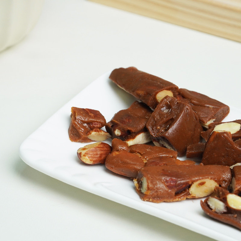 巴旦木太妃糖手工焦糖味扁桃仁海盐杏仁太妃脆情人节喜糖果酥零食 - 图0