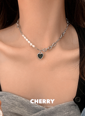 黑色爱心珍珠拼接项链嘻哈潮酷