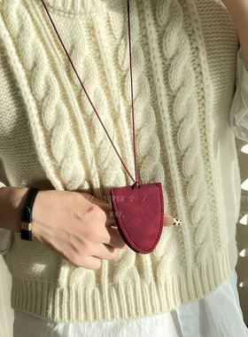 麂皮绒眼镜夹磁吸挂脖项链墨镜包