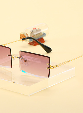 新款无框切边方形太阳镜