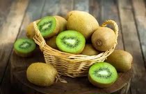 Kiwifruit in a chic