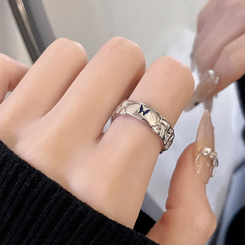 新款2025年蝴蝶情侣开口戒指轻奢高级感男女小设计众独特对戒 - 图3