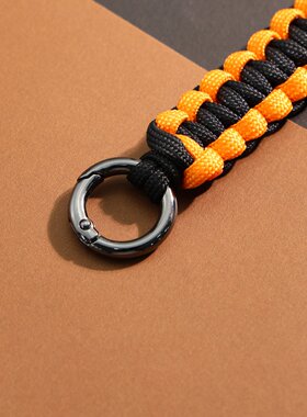 简约汽车钥匙扣挂件男女通勤包包挂饰扣撞色编织绳玩偶公仔挂扣绳
