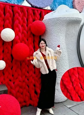 巨型圣诞红针织墙打卡美陈
