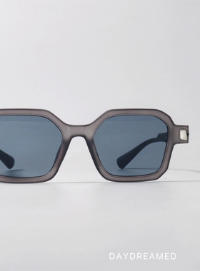 艺术风格设计感莫兰迪色系墨镜