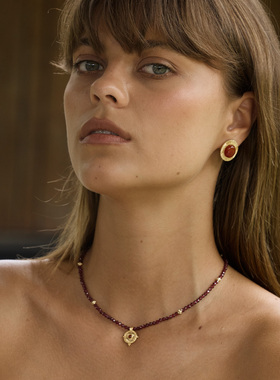 Wens部落图腾金币吊坠石榴石项链