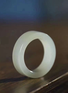 天然新疆和田玉玉器供应链 青海料老料暖白色 玉石素面戒指工艺品