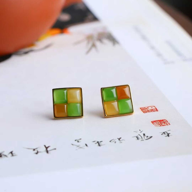 天然新疆和田玉玉器工厂店俄料碧玉糖料老料简约款玉石小方糖耳钉,淘宝优惠券,粉丝福利购,淘宝优惠卷