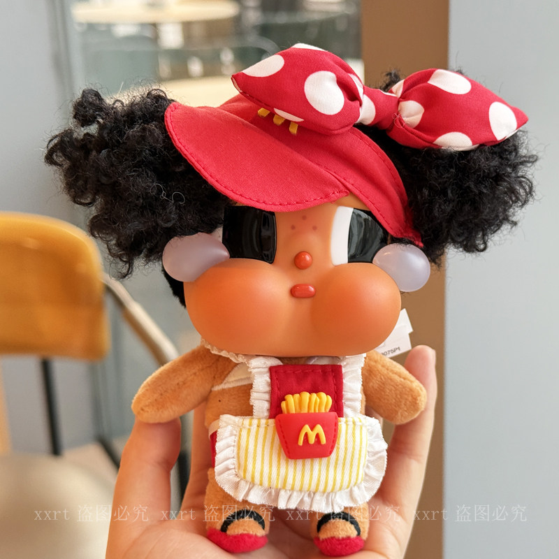 现货可爱哭娃crybaby沙滩小憩公仔衣服麦当当套装搪胶公仔衣服,淘宝优惠券,粉丝福利购,淘宝优惠卷