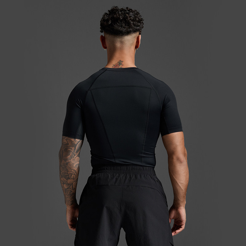 2XU Core系列中度压缩上衣健身速干T恤男跑步紧身衣,淘宝优惠券,粉丝福利购,淘宝优惠卷