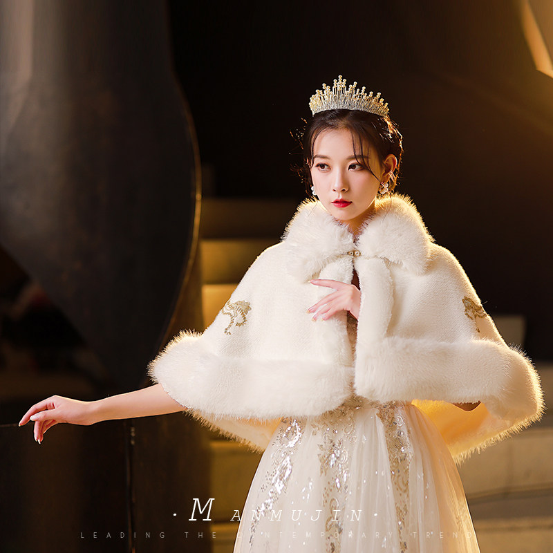 冬季旗袍外搭高级感雪呢斗篷婚纱 曼慕锦围巾/丝巾/披肩