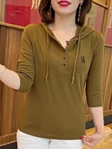 Hengyuan Xiangguan Network 2023 Autumn Clothing New Casual Even Hat T-shirt Girl 100 hitch a loose and thin foreign air mom