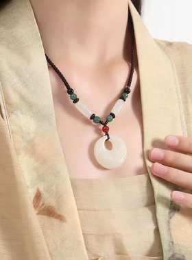 天然正品和田玉平安扣吊坠女本命年转运上岸双玉锦鲤玉石玉坠挂件