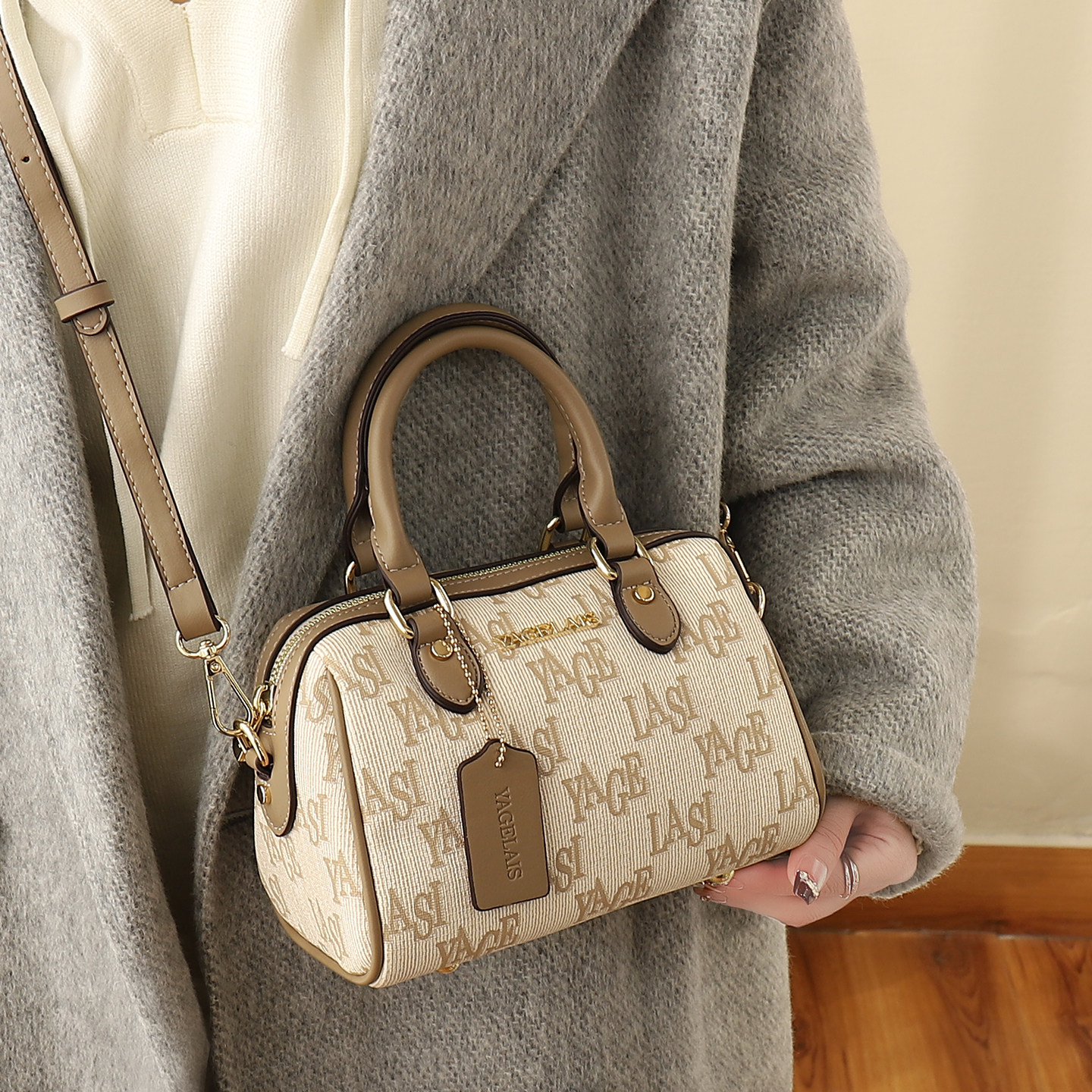 波士顿女包2025秋冬新款复古印花撞色手提包高级通勤巨好看斜挎包,淘宝优惠券,粉丝福利购,淘宝优惠卷