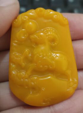 天然黄龙玉十二生肖龙牛