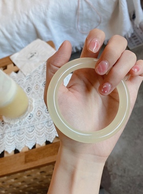 天然冰种青白玉手镯女气质