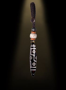 天然西藏九眼珠吊坠真品族
