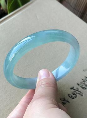 缅甸冰种石英岩玉镯蓝水高